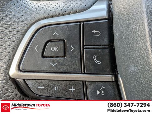 Certified 2023 Toyota Sienna XSE w/ XSE Plus Package image 18