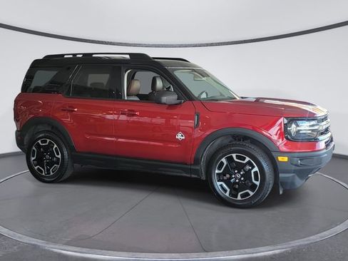 Used 2021 Ford Bronco Sport Outer Banks AWD/4WD image 2