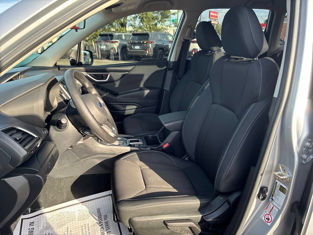 Used 2019 Subaru Forester AWD/4WD image 10