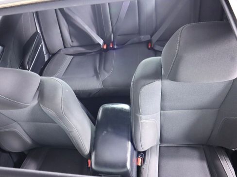 Used 2019 Dodge Charger SXT RWD image 24