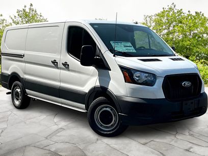 New 2025 Ford Transit 150 Low Roof