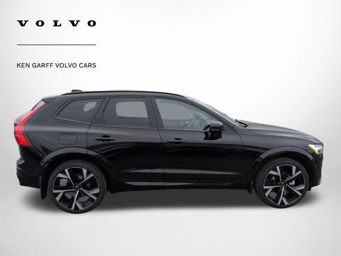 New 2026 Volvo XC60 B5 Ultra w/ Protection Package Premier image 2