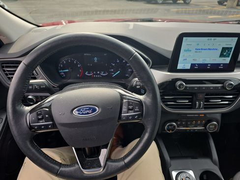 Used 2021 Ford Escape SE w/ Convenience Package AWD/4WD image 14