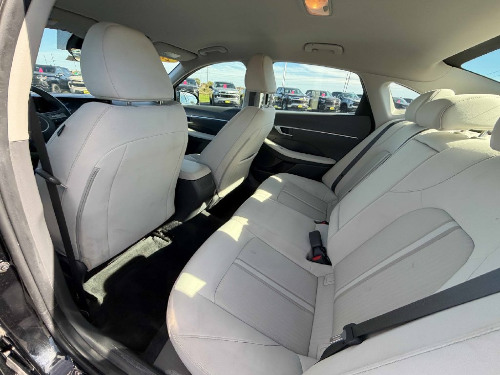 Used 2025 Hyundai Sonata SEL FWD image 19