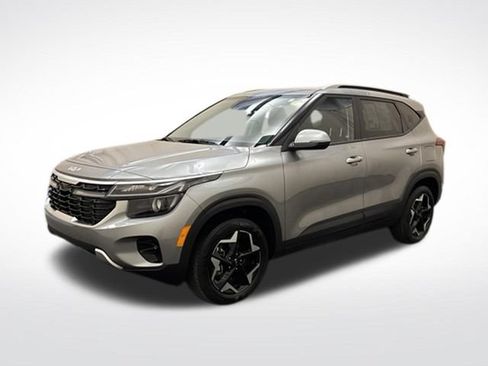 Used 2026 Kia Seltos S AWD/4WD image 1