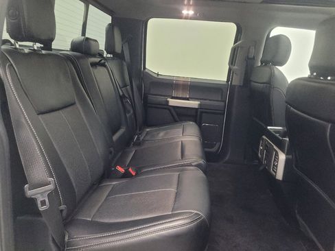 Used 2015 Ford F150 Lariat w/ Equipment Group 502A Luxury AWD/4WD image 19