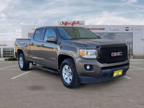 Used 2016 GMC Canyon SLE image 7