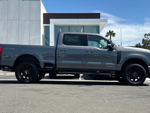 New 2026 Ford F250 XLT w/ XLT Premium Package AWD/4WD image 2
