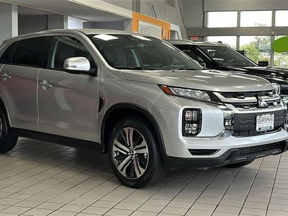 New 2025 Mitsubishi Outlander Sport SE