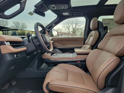 New 2026 Lincoln Navigator L Black Label image 16
