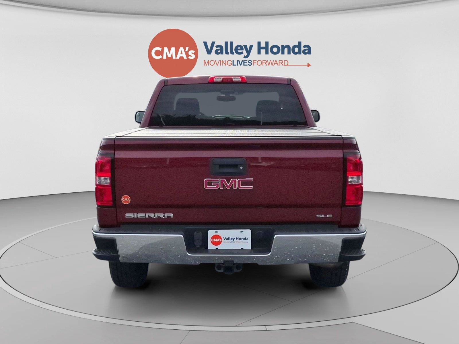Used 2015 GMC Sierra 1500 SLE w/ SLE Value Package AWD/4WD image 4