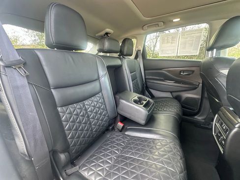 Used 2020 Nissan Murano Platinum w/ Cargo Package image 17