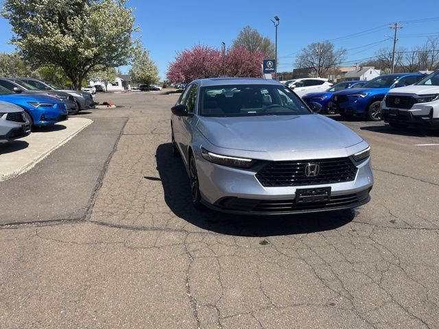 Used 2025 Honda Accord Sport image 28