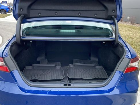 Used 2024 Toyota Camry LE image 28