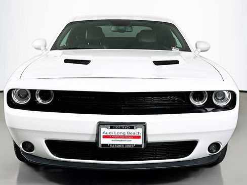 Used 2018 Dodge Challenger R/T Plus image 2