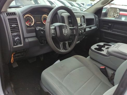 Used 2018 RAM 1500 Express w/ Express Value Package image 8