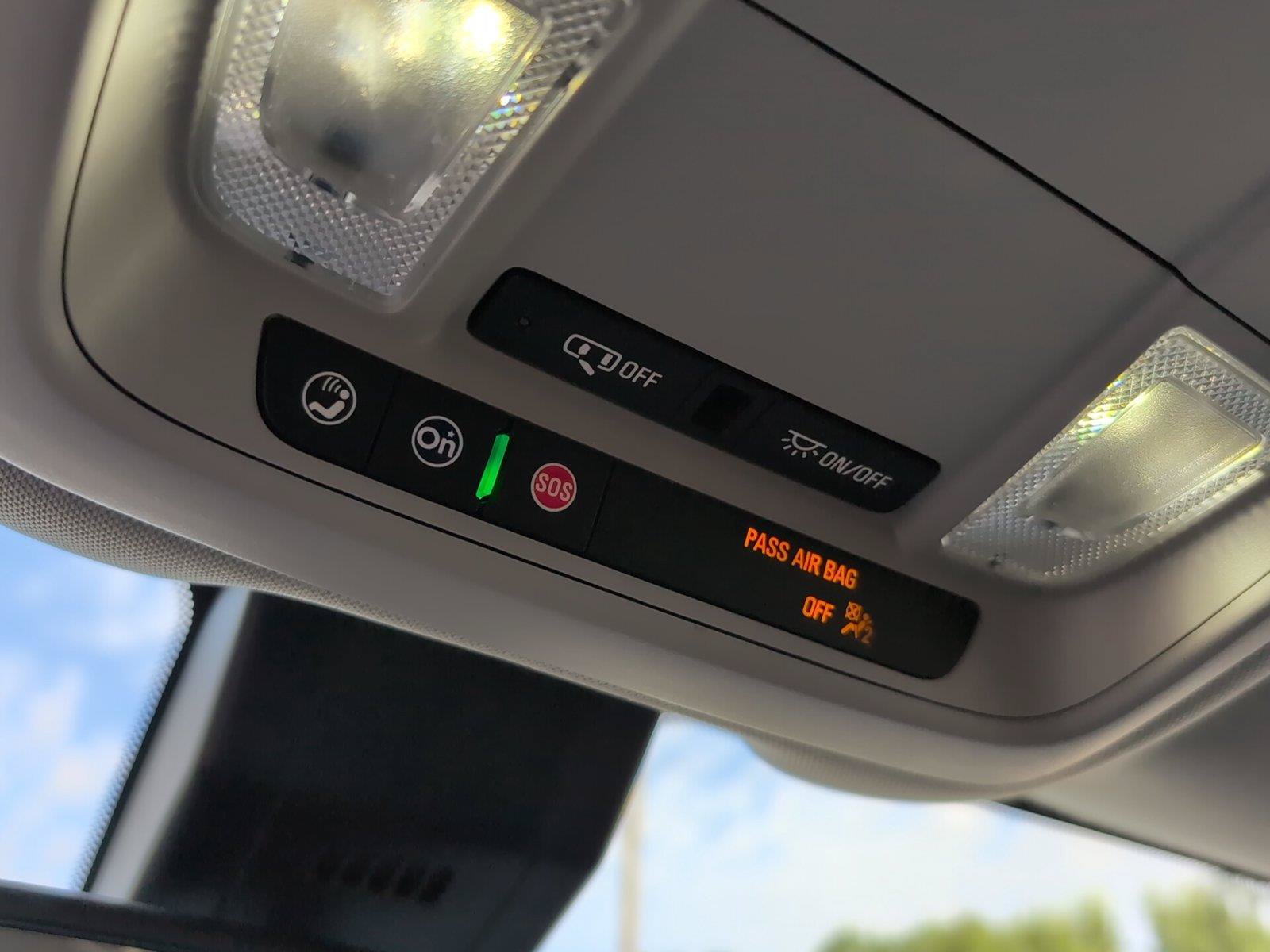 Used 2024 GMC Terrain SLE FWD image 22