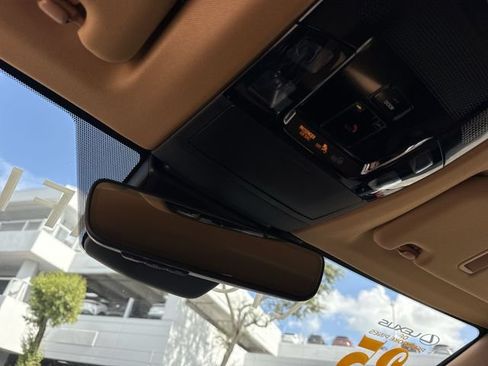Used 2025 Lexus NX 250 FWD image 22