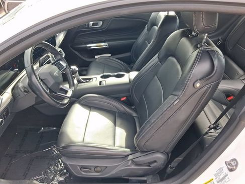Used 2025 Ford Mustang Premium RWD image 14