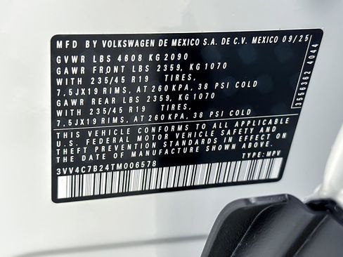 New 2026 Volkswagen Taos SEL image 26