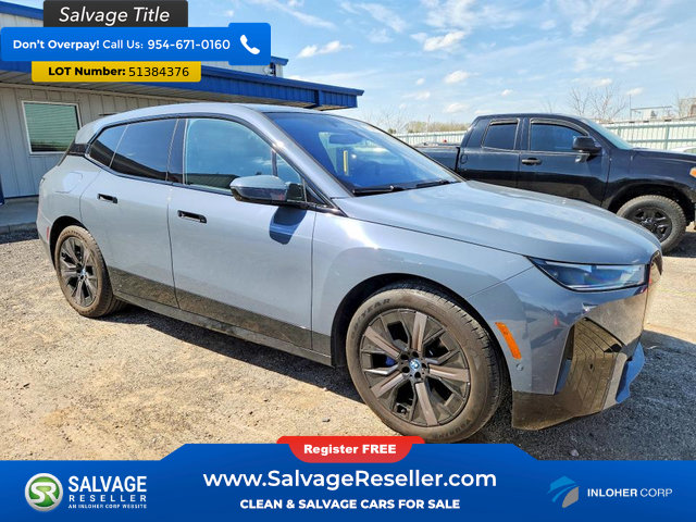 Used 2023 BMW iX xDrive50 w/ Premium Package AWD/4WD image 5