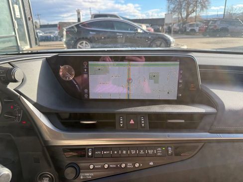 Used 2020 Lexus ES 350 w/ Accessory Package 2 image 14