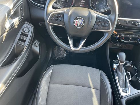 Used 2021 Buick Encore GX Select w/ Sport Touring Package FWD image 19