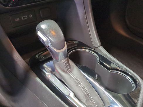 Used 2023 Buick Encore GX Preferred FWD image 35