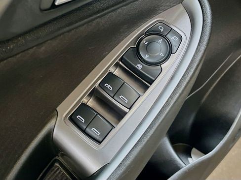 Used 2024 Chevrolet Malibu LT image 17