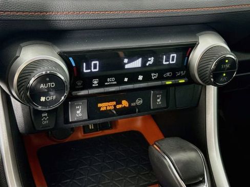 Used 2022 Toyota RAV4 Adventure AWD/4WD image 15