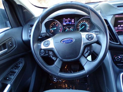 Used 2013 Ford Escape SE image 31