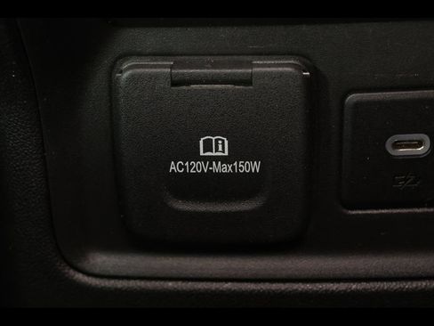Used 2023 GMC Acadia SLE w/ Driver Convenience Package AWD/4WD image 19