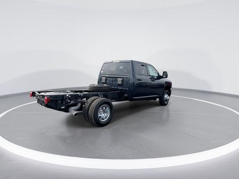 New 2026 RAM 3500 Tradesman w/ Chrome Appearance Group A image 8