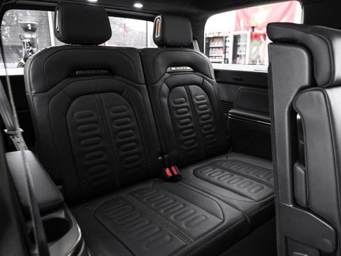 Used 2024 Rivian R1S Adventure AWD/4WD image 41