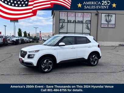 Used 2024 Hyundai Venue SEL