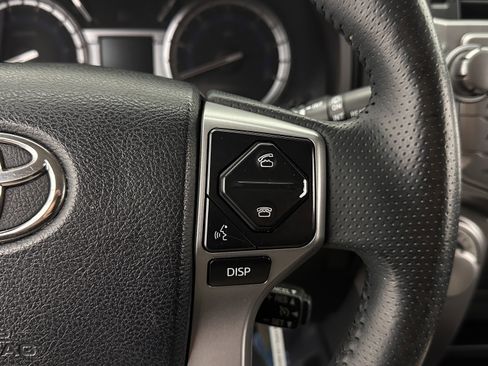 Used 2017 Toyota 4Runner SR5 image 19