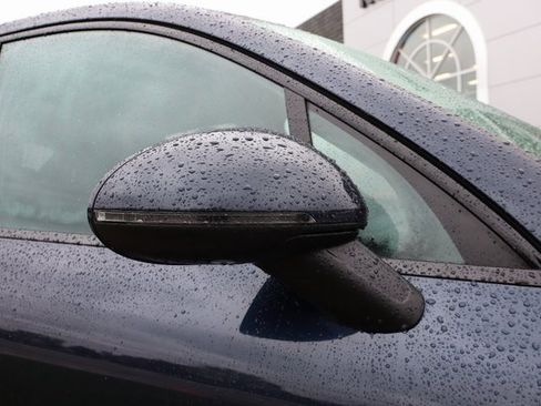 Used 2016 Porsche Macan S image 2