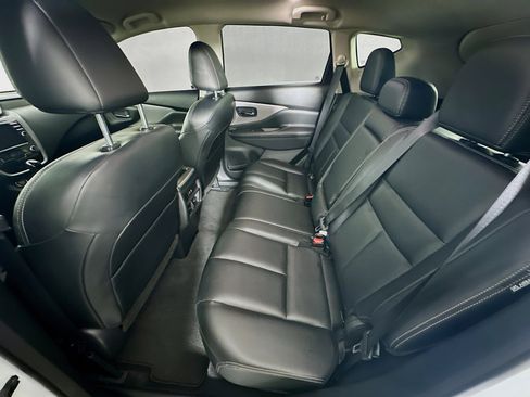 Used 2023 Nissan Murano SV w/ SV Midnight Edition Package image 27