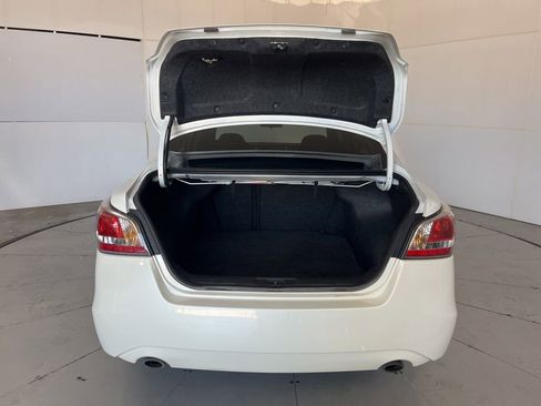 Used 2014 Nissan Altima 2.5 S FWD image 13