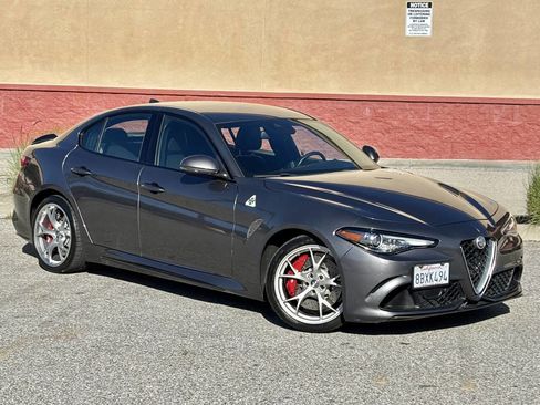Used 2018 Alfa Romeo Giulia Quadrifoglio w/ Driver Assist Dynamic Package image 1