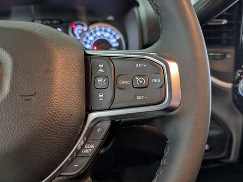 Used 2026 RAM 2500 Big Horn AWD/4WD image 17