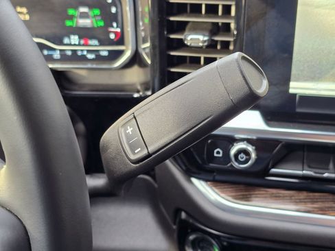 Used 2025 GMC Sierra 1500 Elevation AWD/4WD image 62