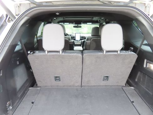 Used 2021 Ford Explorer ST w/ Equipment Group 401A AWD/4WD image 42
