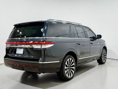 Used 2024 Lincoln Navigator L Reserve AWD/4WD image 20