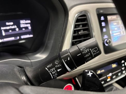 Used 2019 Honda HR-V EX image 22
