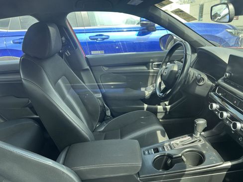 Used 2023 Honda Civic Sport image 8