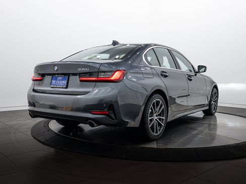 Used 2020 BMW 330i xDrive Sedan AWD/4WD image 4