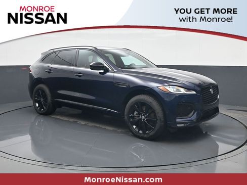 Used 2026 Jaguar F-PACE R-Dynamic S image 1