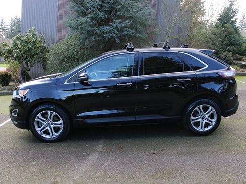 Used 2016 Ford Edge Titanium image 14