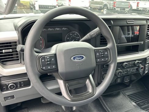 New 2026 Ford F350 XL w/ XL Chrome Package image 18